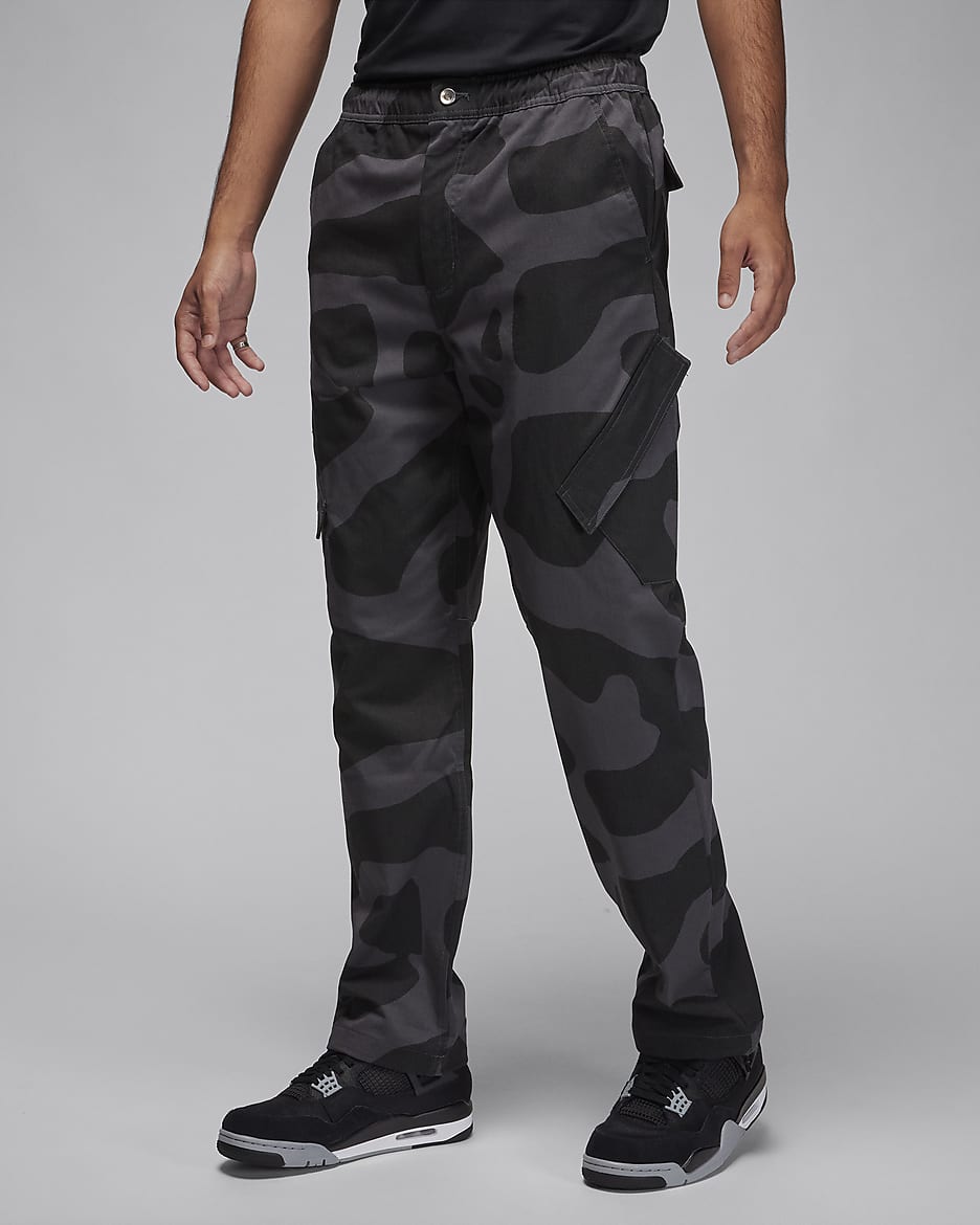 Jordan Essentials Chicago Men s Trousers. Nike ID
